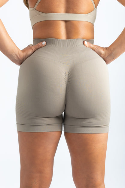 Short Elevate